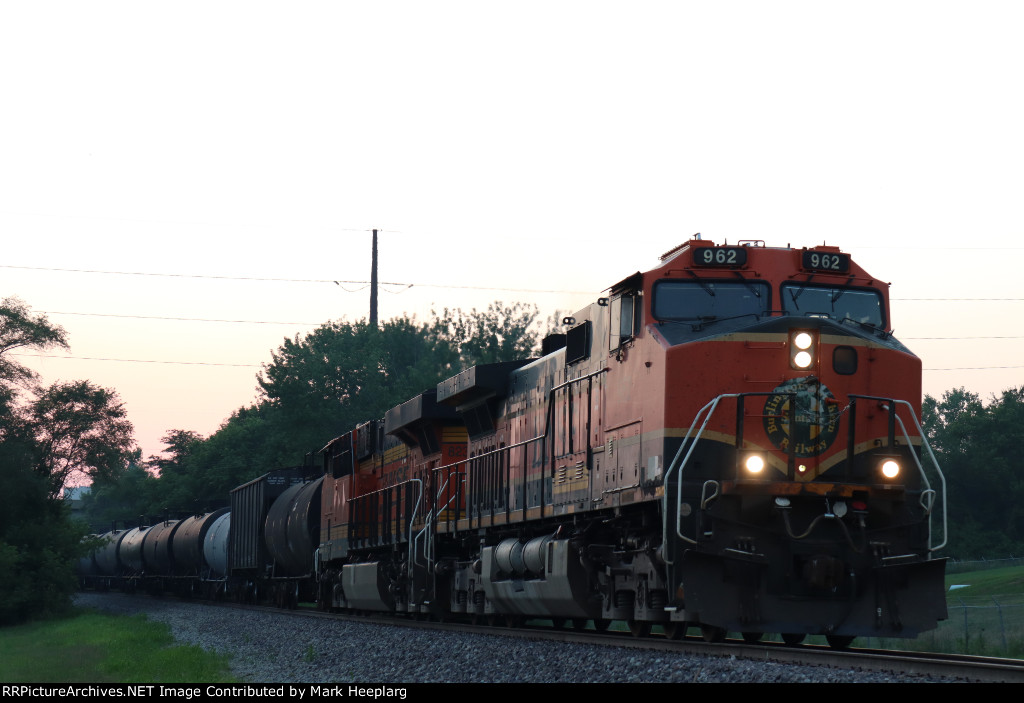 BNSF 962